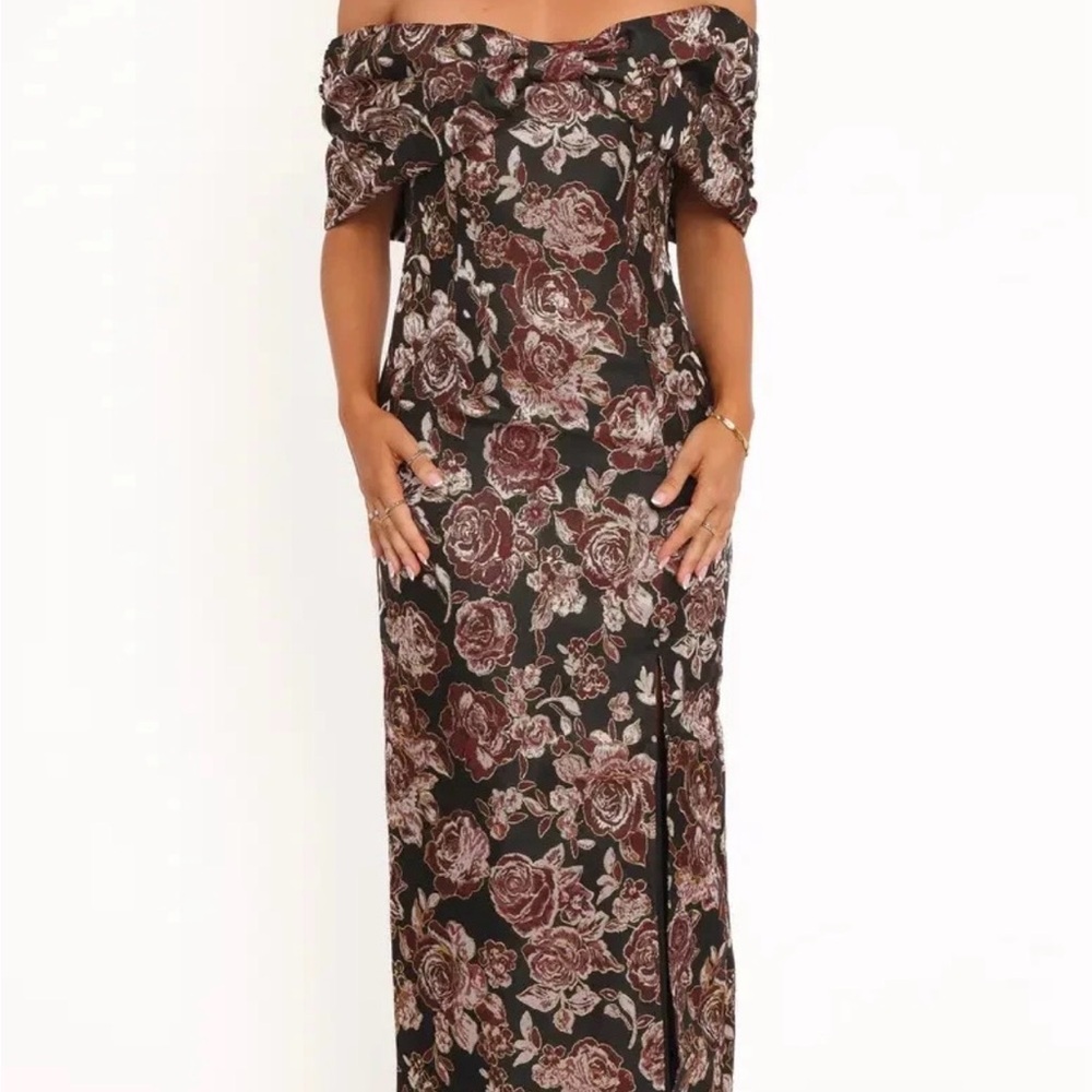 Petal & Pup Lilia Off the Shoulder Maxi Cocktail Dress